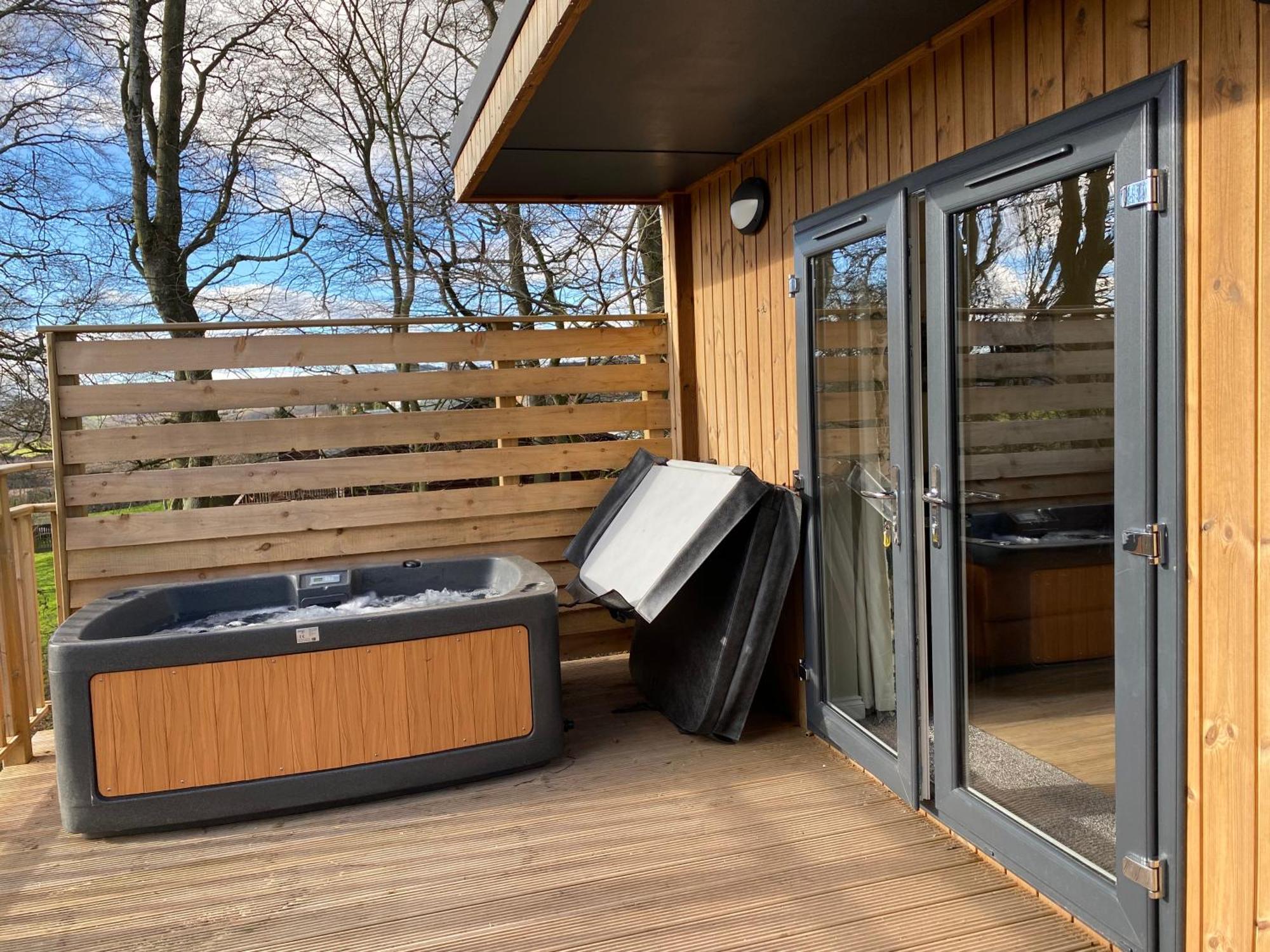 Acorn Lodge With Hot Tub Cupar Buitenkant foto